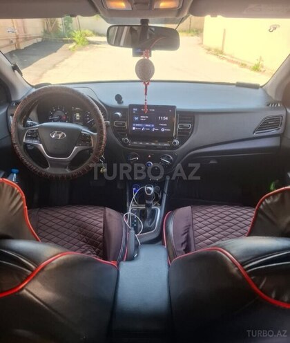 Hyundai Accent 2021, 68,000 km - 1.6 l - Bakı