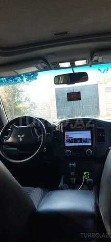 Mitsubishi Pajero 2007, 192,000 km - 3.0 l - Bərdə