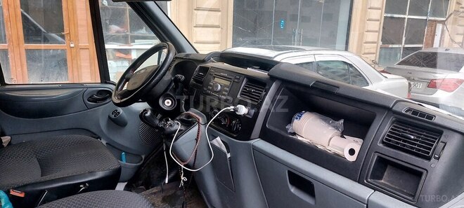 Ford Transit 2008, 680,000 km - 2.4 л - Bakı