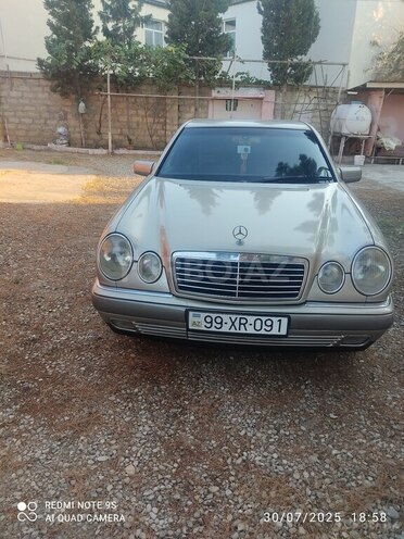Mercedes E 200 1997, 350,000 km - 2.0 l - Sumqayıt