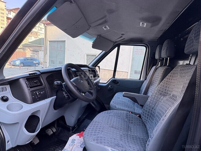 Ford Transit 2011, 196,000 km - 2.4 л - Bakı