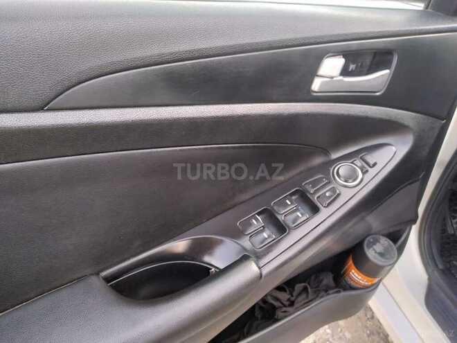 Hyundai Sonata 2010, 290,580 km - 2.4 l - Salyan