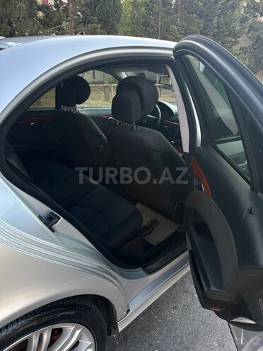 Mercedes E 200 d 2007, 302,616 km - 2.2 l - Bakı