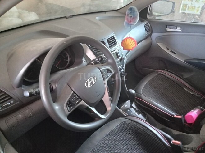 Hyundai Accent 2016, 70,000 km - 1.6 l - Bakı