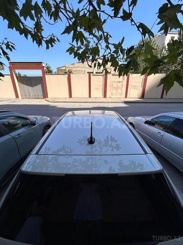 Mercedes B 180 2010, 98,629 km - 1.7 л - Bakı