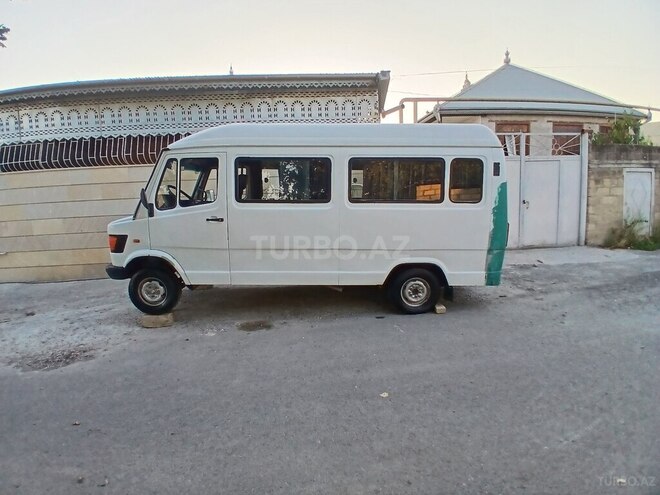 Mercedes 208 D 1992, 496,699 km - 2.5 l - Ağsu