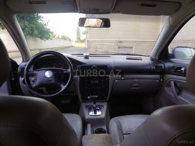Volkswagen Passat 2003, 366,000 km - 1.8 l - Şamaxı