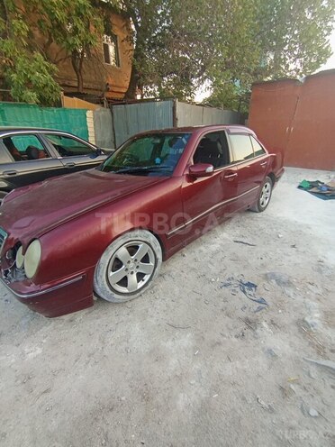 Mercedes C 240 2000, 200,000 km - 2.6 л - Bakı