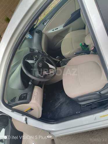 Hyundai Accent 2016, 110,001 km - 1.6 l - Şəmkir