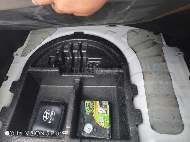 Hyundai Accent 2016, 110,001 km - 1.6 l - Şəmkir