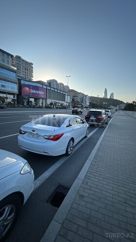 Hyundai Sonata 2010, 195,000 km - 2.0 л - Bakı