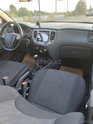 Kia Rio 2008, 369,211 km - 1.5 l - Qazax