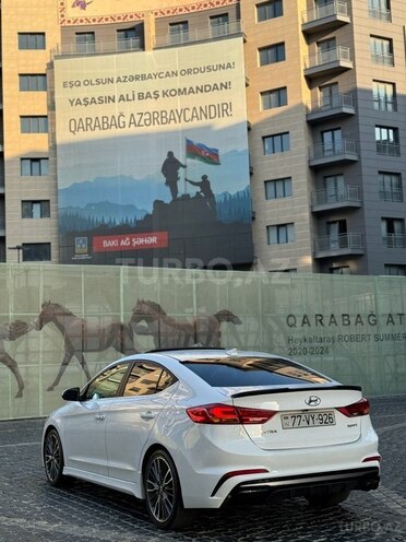 Hyundai Elantra 2016, 102,000 km - 1.6 л - Bakı