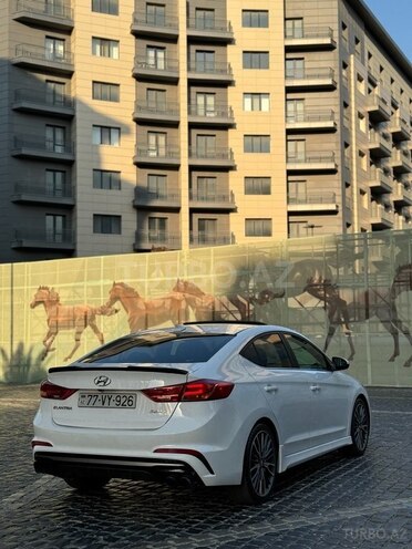 Hyundai Elantra 2016, 102,000 km - 1.6 л - Bakı