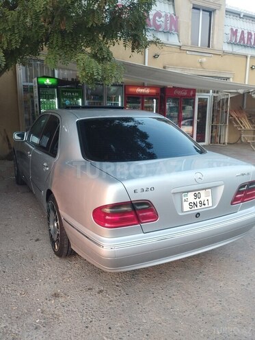Mercedes E 320 2001, 225,000 km - 3.2 l - Bərdə