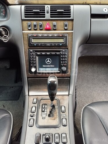 Mercedes E 320 2001, 225,000 km - 3.2 l - Bərdə