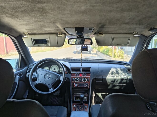 Mercedes C 220 d 2000, 592,000 km - 2.2 l - Bakı