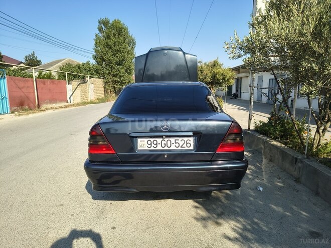 Mercedes C 220 d 2000, 592,000 km - 2.2 l - Bakı
