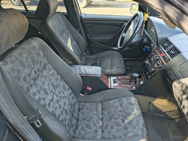 Mercedes C 220 d 2000, 592,000 km - 2.2 l - Bakı