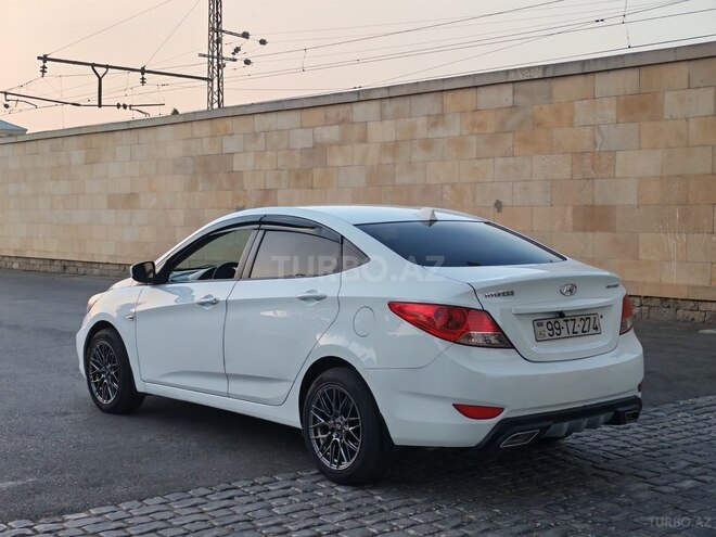 Hyundai Accent 2013, 247,700 km - 1.4 l - Bakı