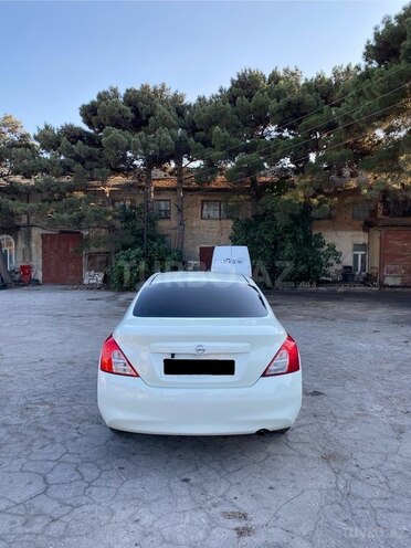 Nissan Sunny 2012, 215,204 km - 1.5 л - Bakı