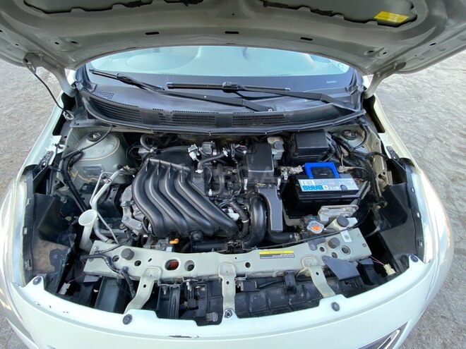 Nissan Sunny 2012, 215,204 km - 1.5 л - Bakı