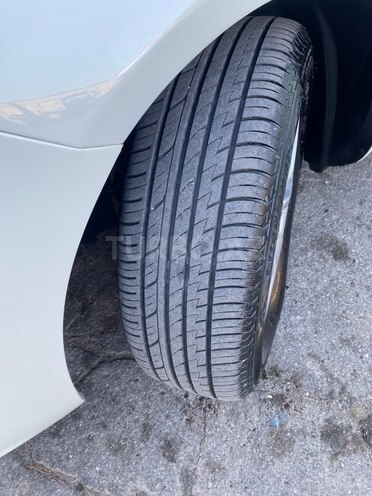 Nissan Sunny 2012, 215,204 km - 1.5 л - Bakı