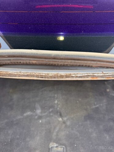 Mercedes E 220 d 2002, 348,546 km - 2.2 l - Masallı