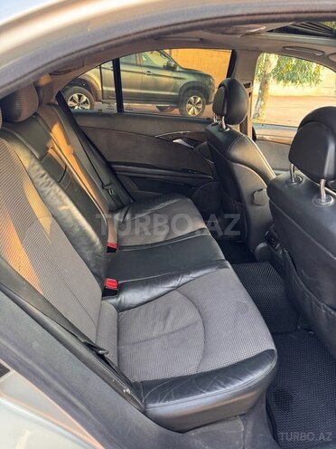 Mercedes E 220 d 2002, 348,546 km - 2.2 l - Masallı