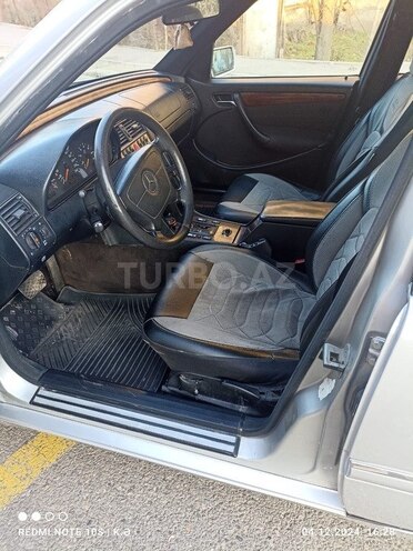 Mercedes C 180 1998, 334,000 km - 1.8 l - Sumqayıt
