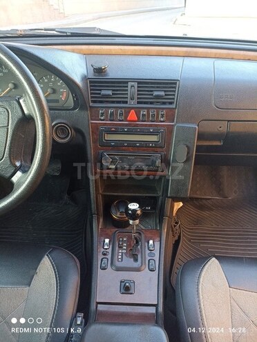 Mercedes C 180 1998, 334,000 km - 1.8 l - Sumqayıt