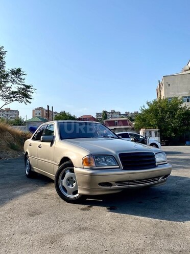 Mercedes C 230 1999, 180,000 km - 2.3 l - Bakı