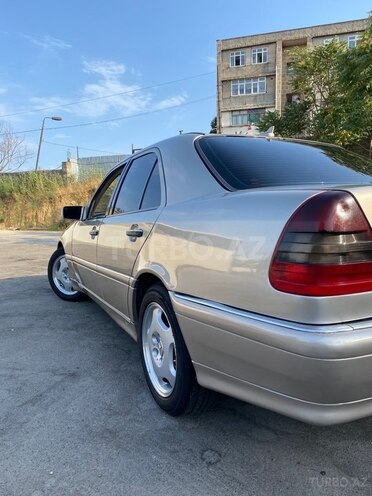 Mercedes C 230 1999, 180,000 km - 2.3 l - Bakı