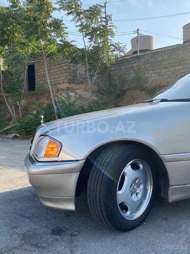 Mercedes C 230 1999, 180,000 km - 2.3 l - Bakı