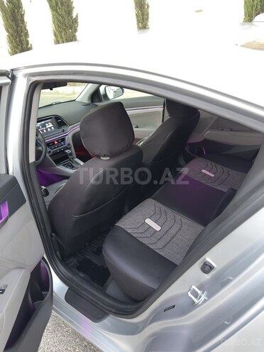 Hyundai Elantra 2018, 162,544 km - 2.0 л - Bakı