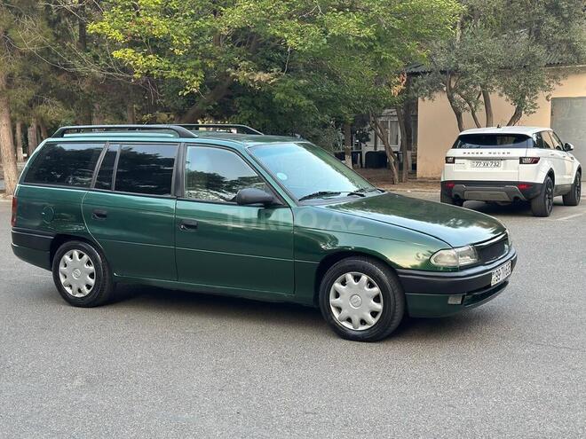 Opel Astra 1996, 321,000 km - 1.6 l - Sumqayıt