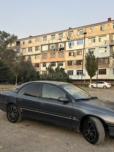 Opel Omega 1996, 454,545 km - 2.0 l - Bakı