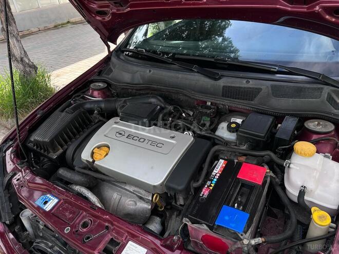 Opel Astra 1998, 237,275 km - 1.6 l - Quba