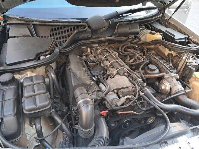 Mercedes E 220 d 2000, 455,000 km - 2.2 л - Bakı