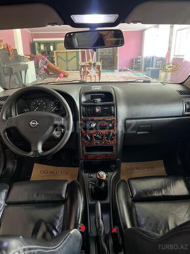 Opel Astra 1998, 237,275 km - 1.6 l - Quba