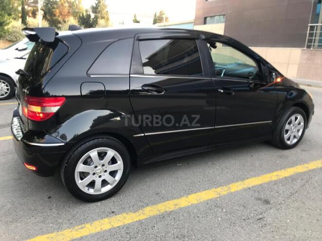 Mercedes B 170 2009, 187,000 km - 1.7 l - Sumqayıt