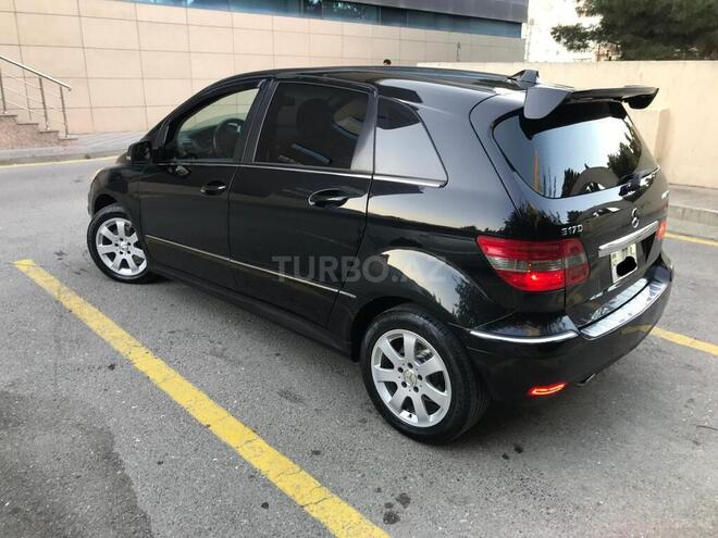 Mercedes B 170 2009, 187,000 km - 1.7 l - Sumqayıt