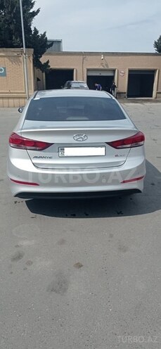 Hyundai Avante 2016, 163,000 km - 1.6 л - Bakı