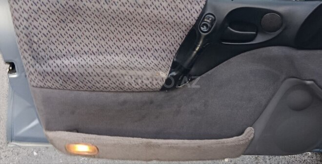 Opel Vectra 1997, 298,000 km - 1.8 l - Sumqayıt