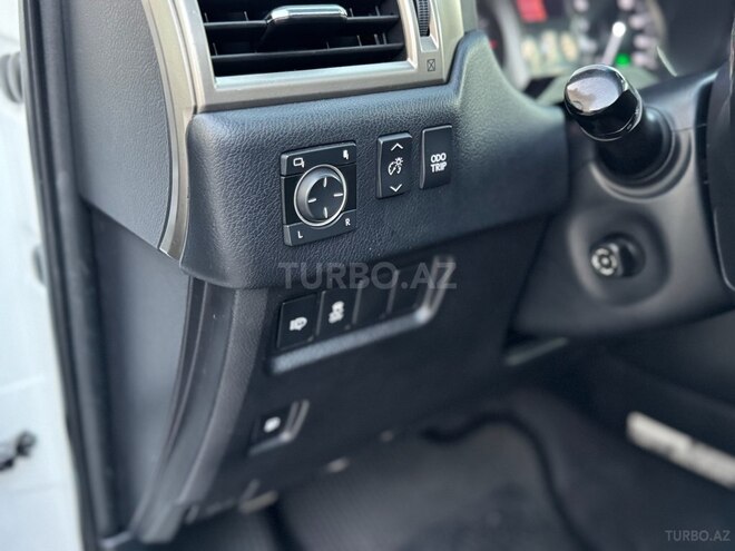 Lexus GX 460 2014, 135,000 km - 4.6 l - Bakı