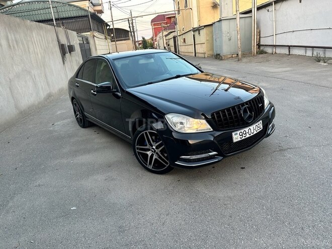 Mercedes C 250 2013, 222,500 km - 1.8 l - Bakı