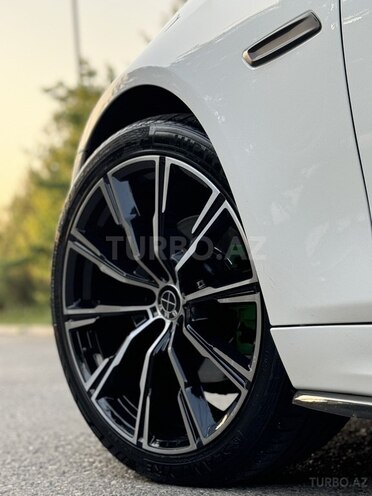 BMW 528 2014, 230,000 km - 2.0 l - Saatlı