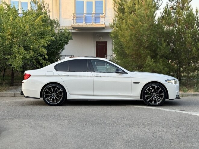 BMW 528 2014, 230,000 km - 2.0 l - Saatlı