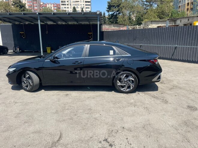 Hyundai Elantra 2025, 4,000 km - 1.5 л - Bakı