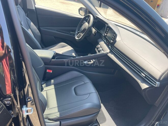 Hyundai Elantra 2025, 4,000 km - 1.5 л - Bakı